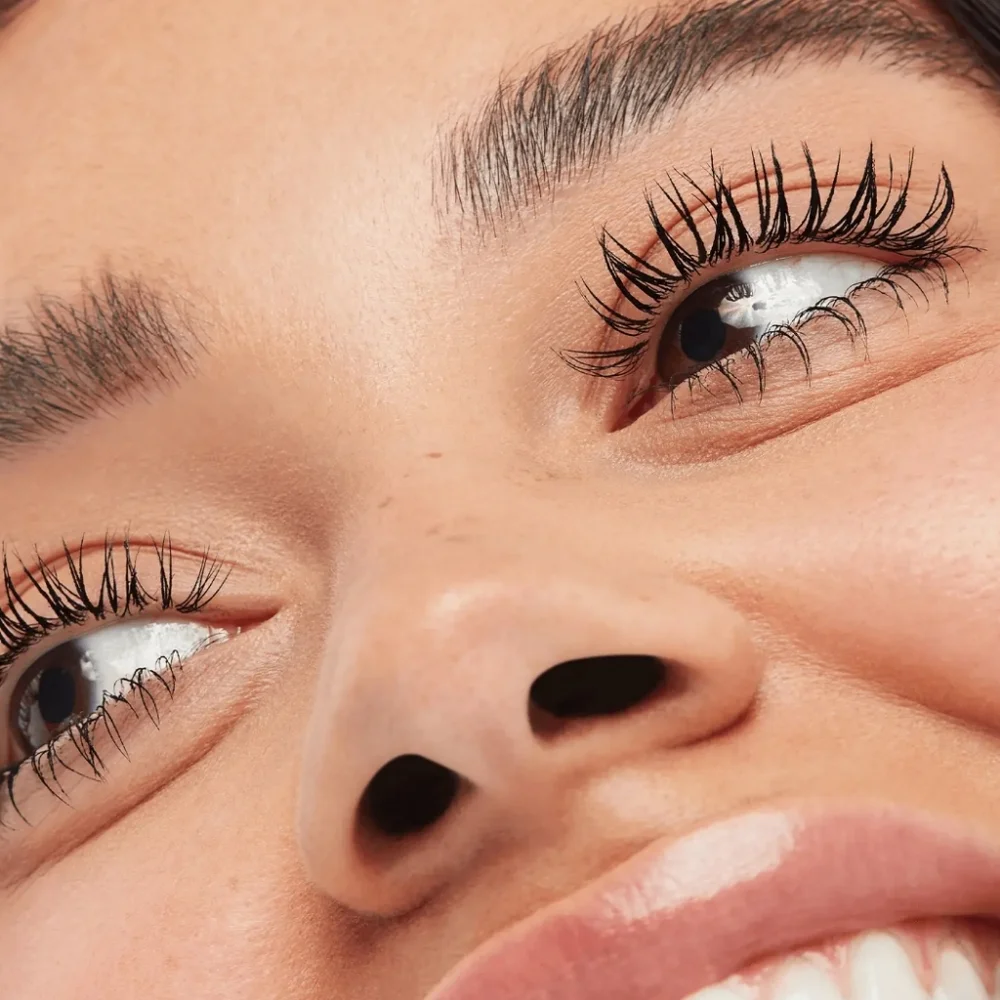 EYEKO LASH ALERT WAKE UP AND GO CAFFEINE ENRICHED MASCARA.
